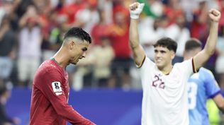 Cristiano Ronaldo de Portugal reacciona en lo que fue su despedida de la selección ante la derrota ante España en el Mundial 2026