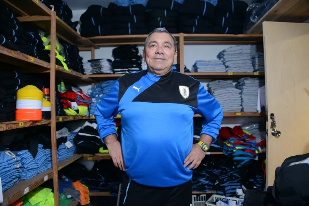 Minguta reconoce que gracias a los jugadores se compró su casita en La Teja