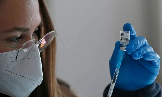 Las razones de la demora en la llegada de las vacunas