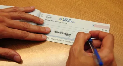 Transferencia electrónica supera al cheque como medio de pago