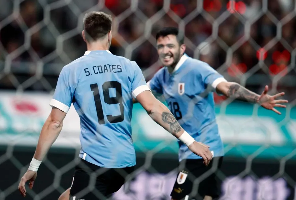 Sebastián Coates celebra el 1-0