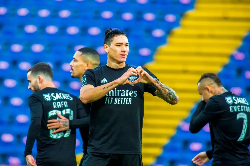 Darwin Núnez festeja un gol.