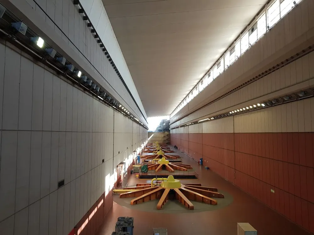 Generadores de la represa de Salto Grande