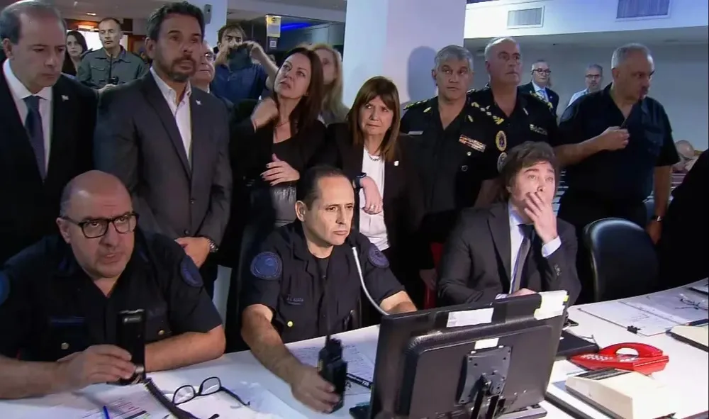 Milei supervisó el operativo junto a Bullrich