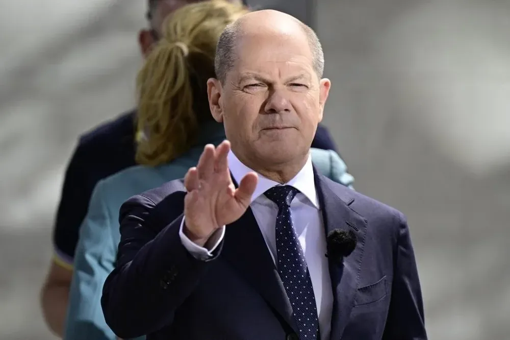 Olaf Scholz propone un presupuesto récord en 2024 destinado a las fuerzas armadas