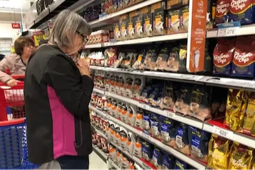 Estiman que la inflación de febrero será cercana al 15% y bajaría recién desde abril