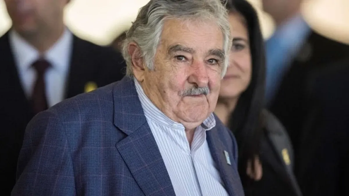 Mujica, La Política Y El Dinero