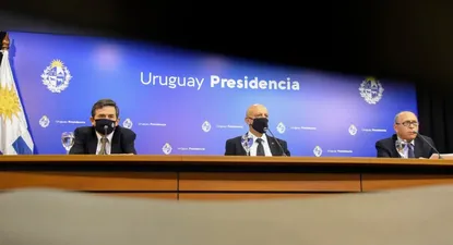 Coordinadores Fernado Paganini, Rafael Radi y Henry Cohen