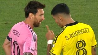 La discusión cara a cara entre Santiago Rodríguez y Lionel Messi en la MLS de Estados Unidos