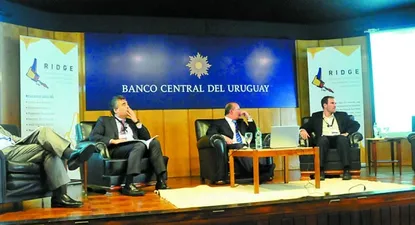 Colocan Notas del Tesoro en UI a seis años