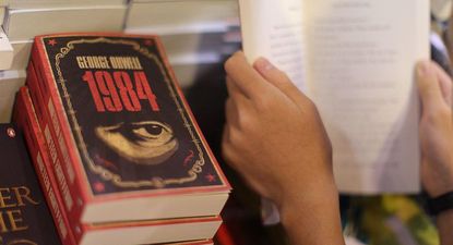 La ficción de George Orwell, publicada en 1949, se basó en hechos reales.