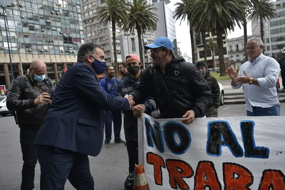 Orsi salió a defender al presidente del Pit-Cnt, Fernando Pereira
