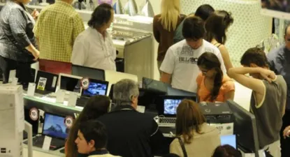 El consumo de los hogares creció a una menor tasa en el comienzo de 2018