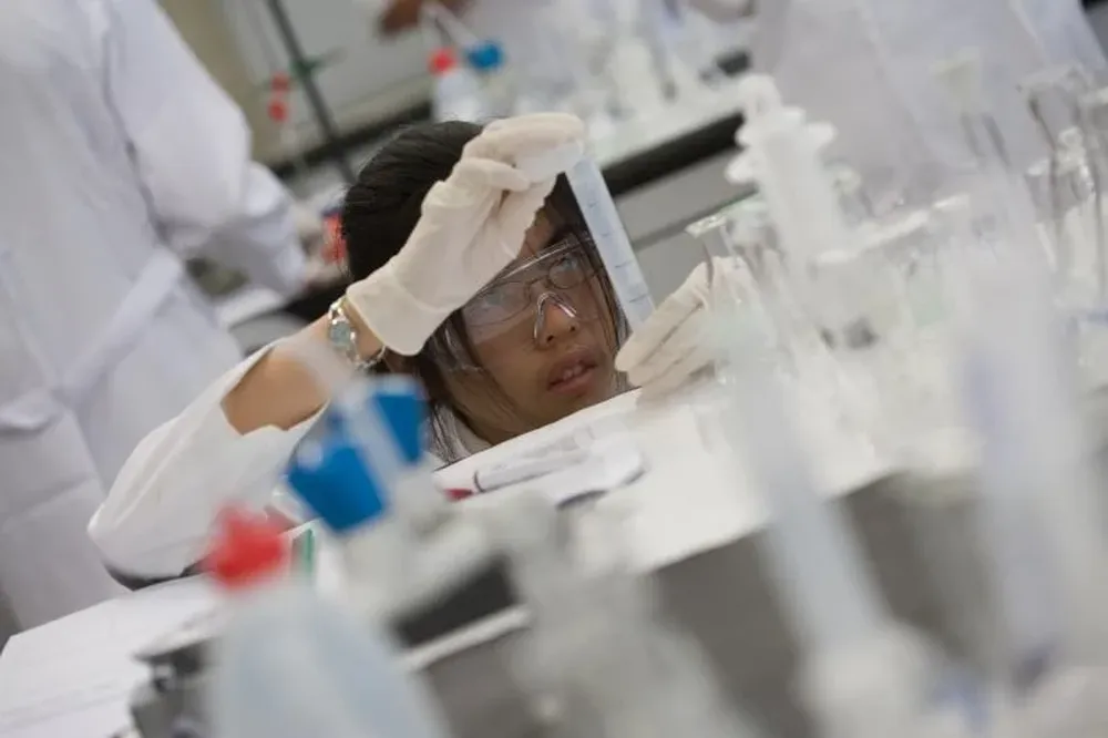 En la 44ª Olimpíada Internacional de Química, que se desarrolló en julio en Washington, los uruguayos ganaron la mención honorífica