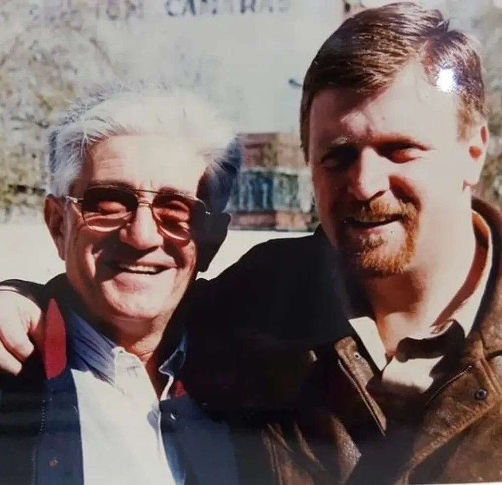 La foto que acompañó el mensaje de despedida de Diego Sonsol a su padre Alberto