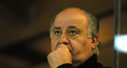 El tercer lugar lo ocupa Amancio Ortega con $ 53,6 billones