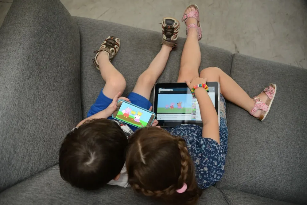 El aumento de uso es parejo en todos los rangos etarios, y los niños pequeños no son excepción.