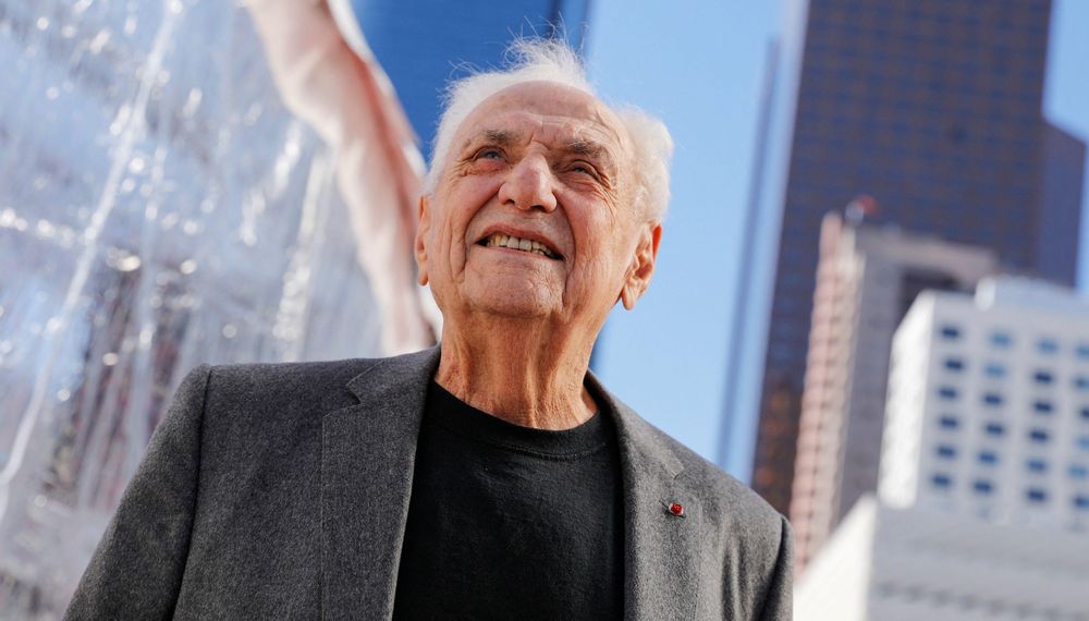 Frank Gehry fue uno de los arquitectos más influyentes del siglo.