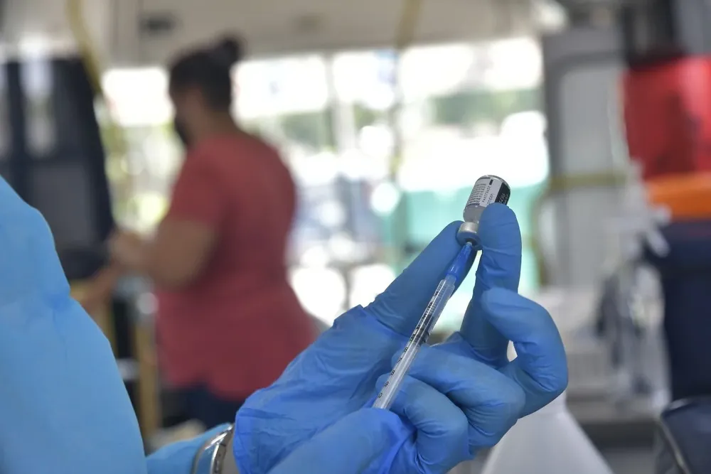 El ministerio detalló todos los casos a los que se recomienda, y a los que no, darse la quinta dosis