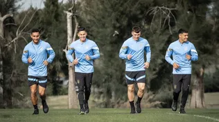 Viñas en uno de los entrenamientos de la selección