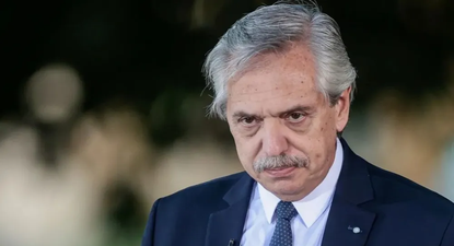 Alberto Fernández defendió el decreto 823/2021, que obligó a los organismos estatales a contratar seguros exclusivamente a través de Nación Seguros.