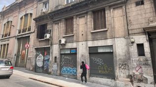 Fattorini subasta tres padrones en Ciudad Vieja