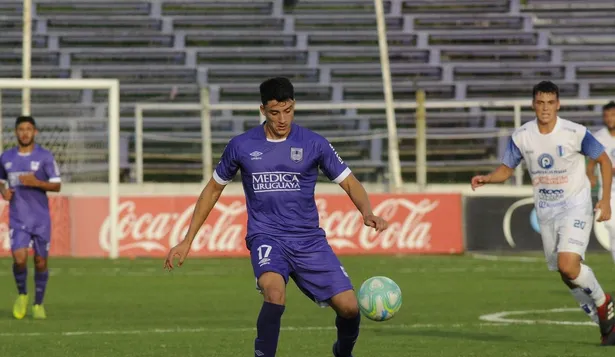 Joaquín Piquerez en Defensor Sporting