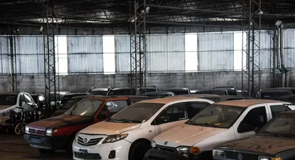 Depósito de autos incautados en el exmercado Modelo