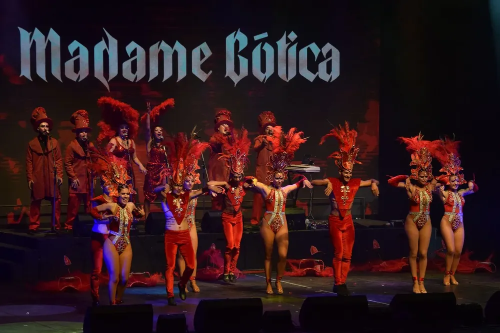 Revista Madame Gótica.