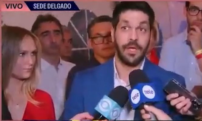 Andrés Ojeda y Kelsey Clay