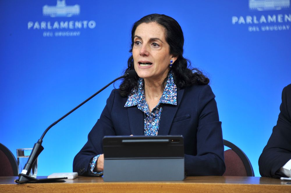 Ministra de Economía y Finanzas, Azucena Arbeleche&nbsp;