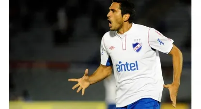 Se pelearon por el 9 en el último periodo de pases