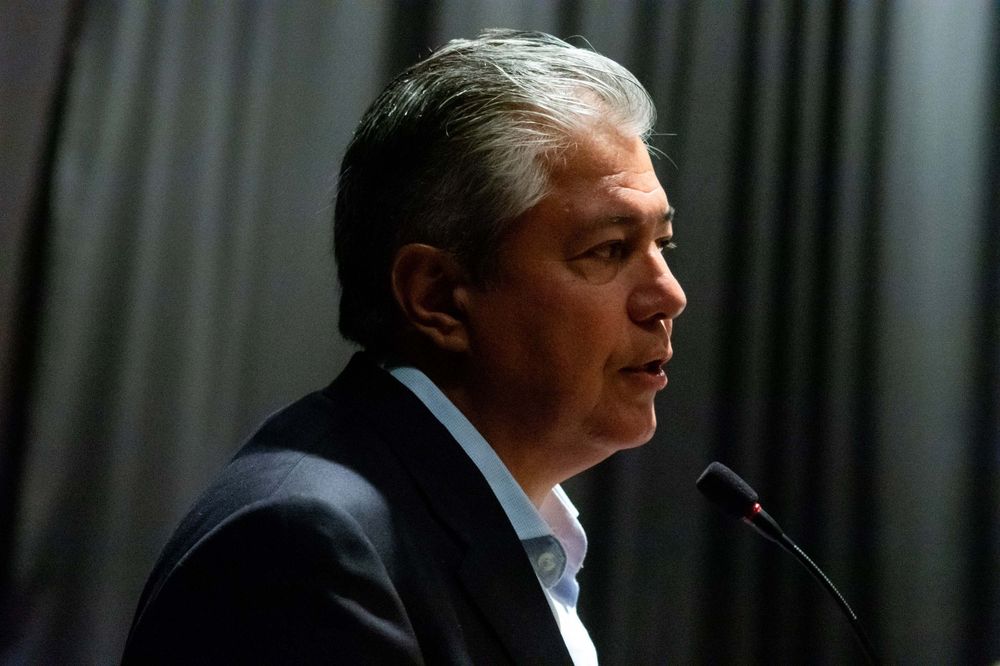 Rolando Figueroa, gobernador de Neuquén, en un almuerzo organizado por el Club del Petróleo