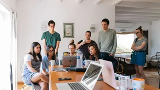 ¿Qué les falta a los millennials latinoamericanos para emprender con éxito?