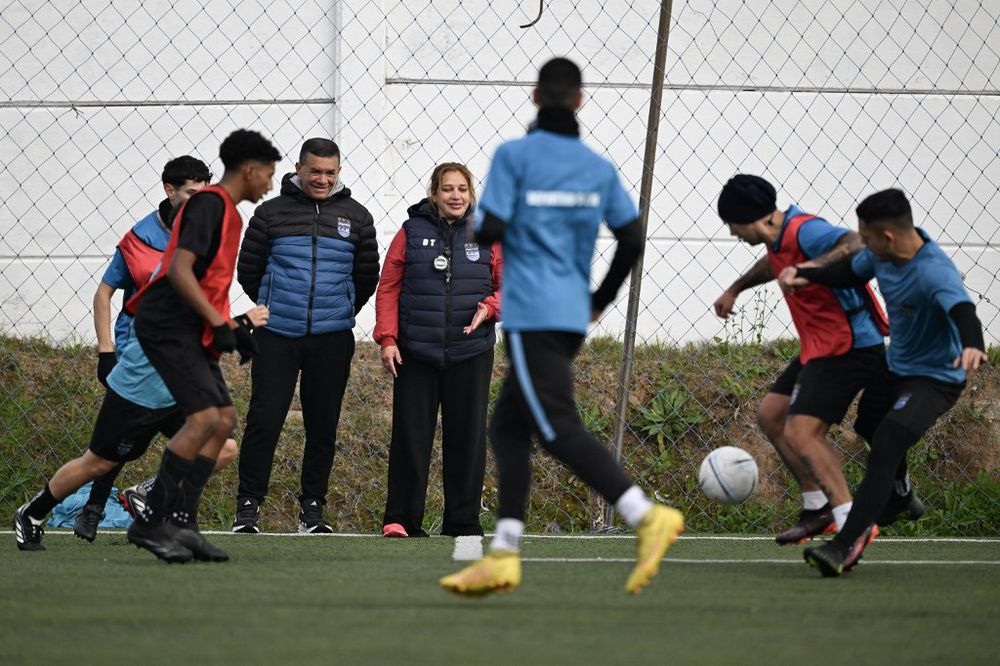 Mónica Da Silva, entrenadora de Deportivo CEM de la Divisional D