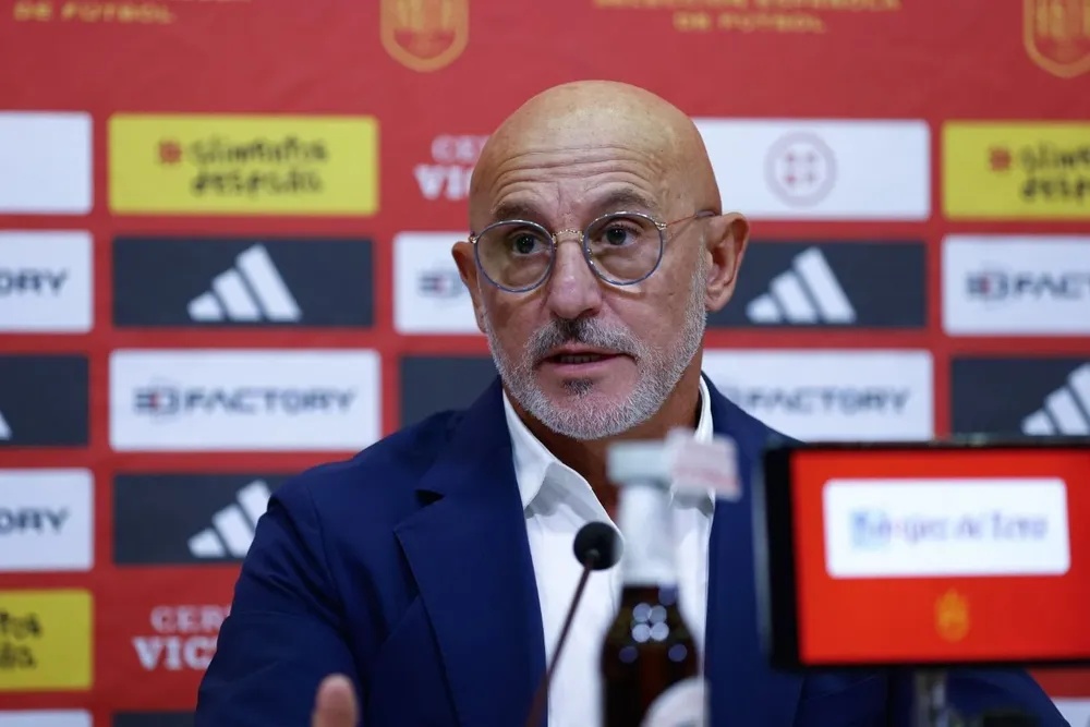 De la Fuente da la lista.