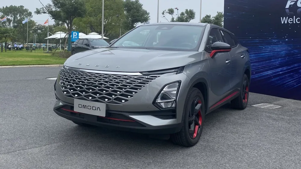 Omoda 5