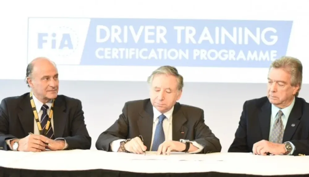 CEO de CEPA, Fernando Cammarota, presidente de FIA, Jean Todt y presidente de la IV región de FIA, Jorge Tomasi