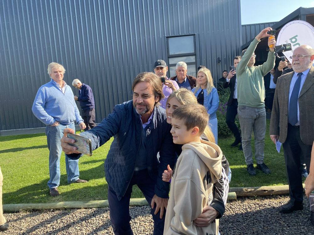 Lacalle Pou en Paso de los Toros. Twitter