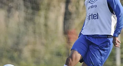 Porras entrena con precauciones