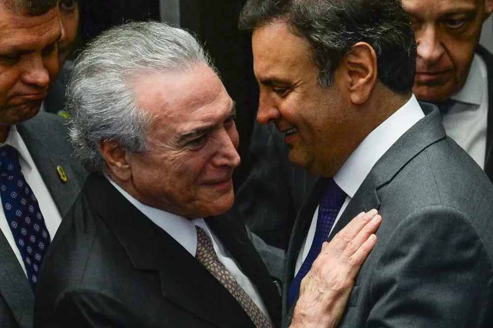 El presidente Michel Temer y el senador Aecio Neves, en agosto del año pasado.