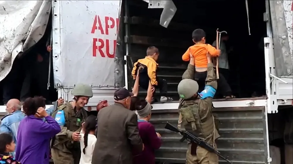 Varios días después de los combates, Armenia contabilizó este lunes 4.850 refugiados llegados a su territorio.