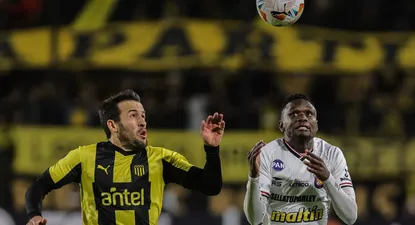 Camilo Mayada ante Caracas por la Copa Libertadores