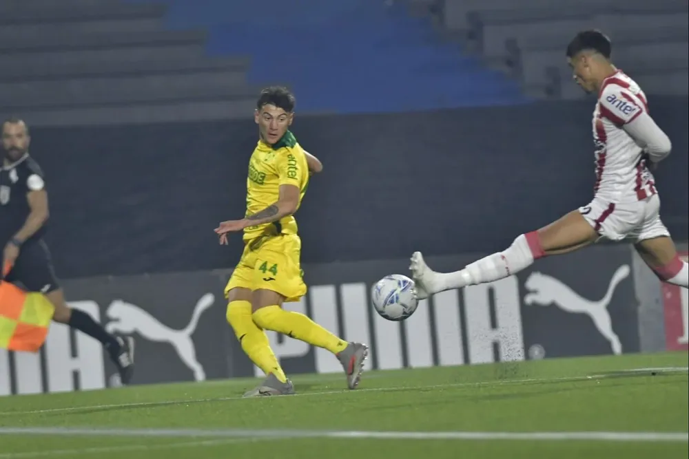 El Toto Núñez, debut en Cerrito