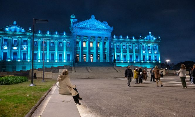 Nueva iluminación del Palacio Legislativo