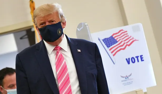 Trump votó anticipado en Florida y acelera la campaña sin perder el optimismo