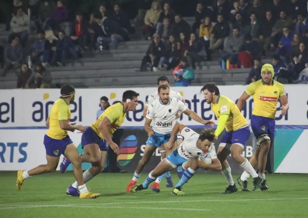 Vuelve el público a los partidos de Los Teros