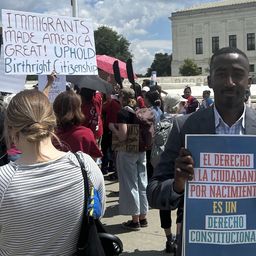 Yannick Gill, asesor legal senior en Refugee Advocacy de Human Rights First.