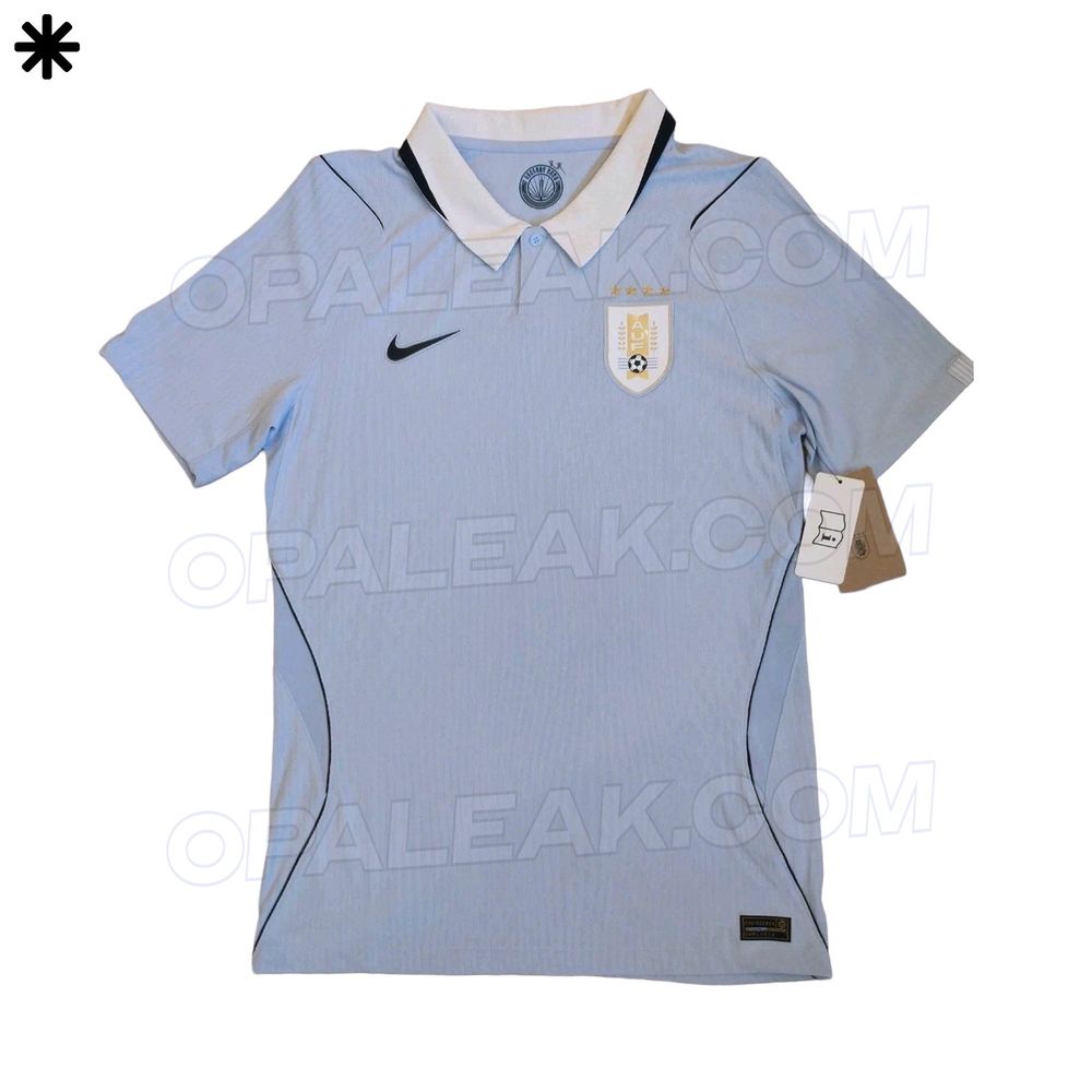 Posible diseño de la camiseta celeste de la selección uruguaya para el Mundial 2026 Posible diseño de la camiseta celeste de la selección uruguaya para el Mundial 2026