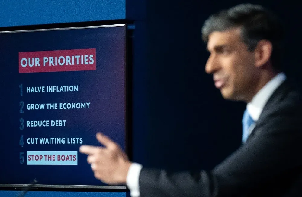 El primer ministro británico dio una conferencia de prensa luego de la votación en Comunes de su proyecto de ley sobre migración.